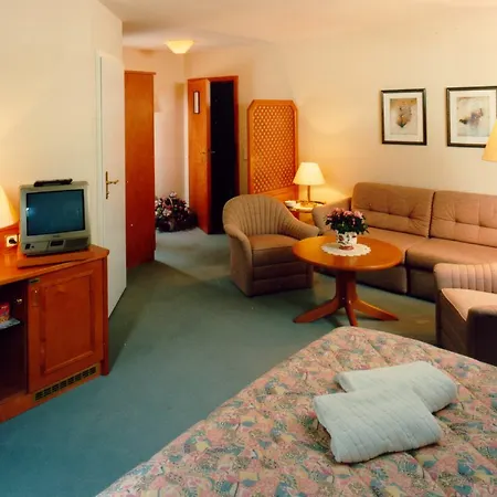 Heuberg Hotel